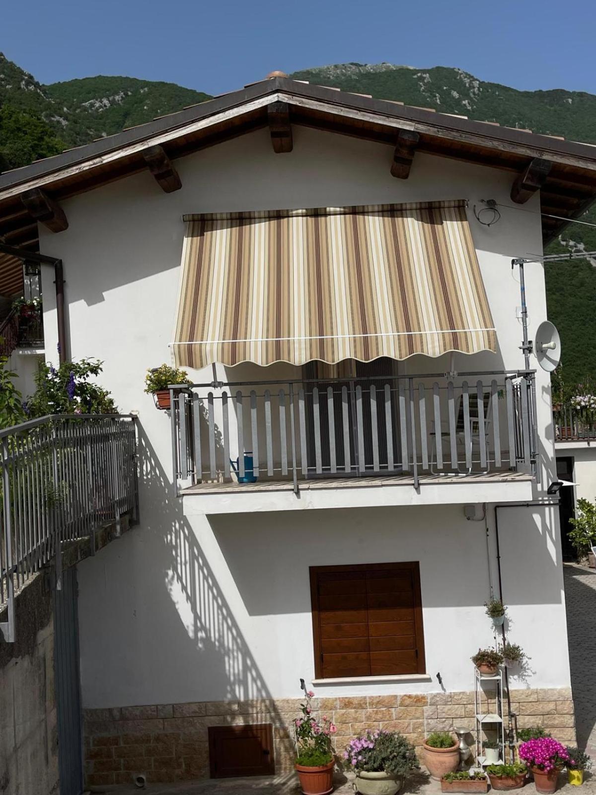 Casa San Giacomo Poggio Bustone Buitenkant foto