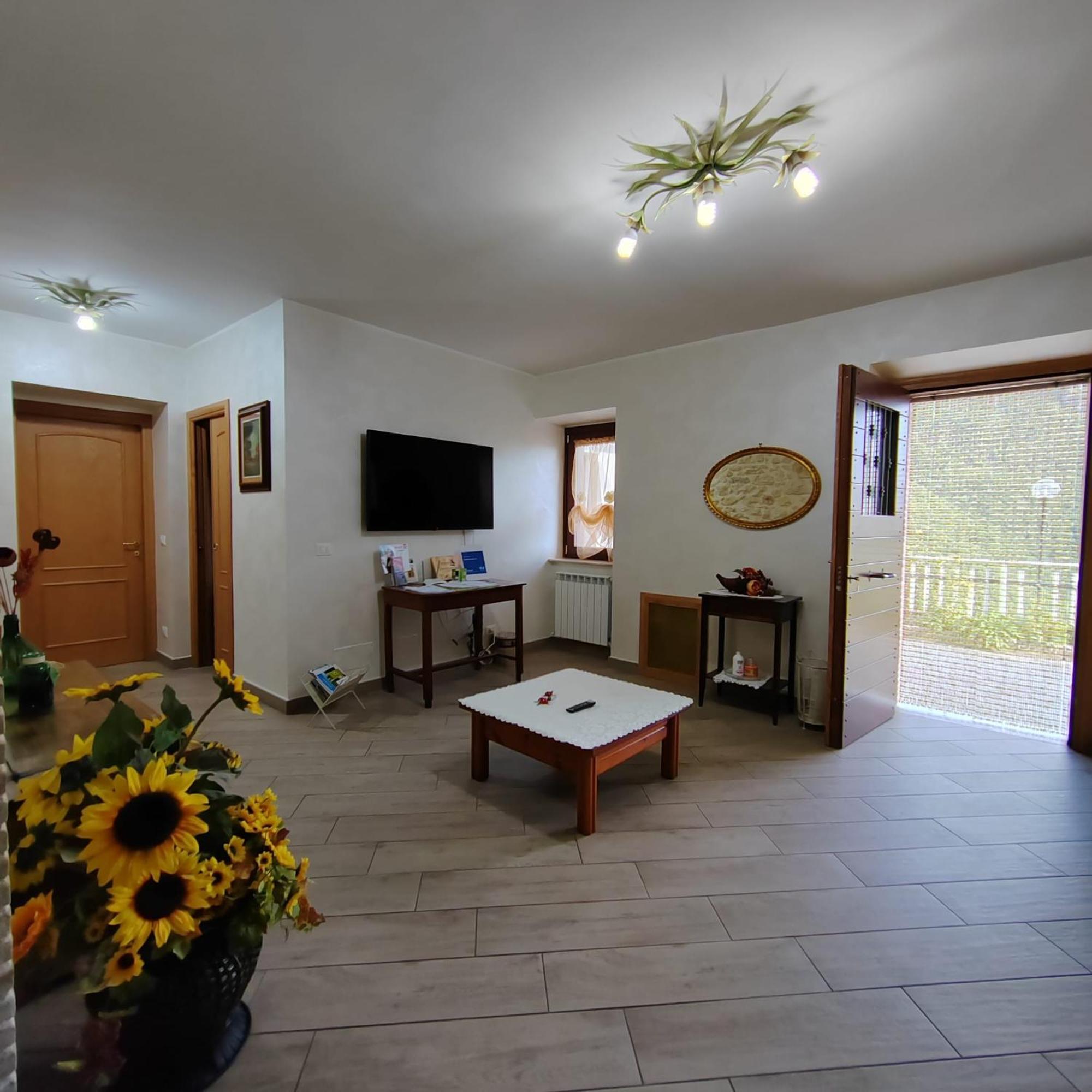 Casa San Giacomo Poggio Bustone Buitenkant foto
