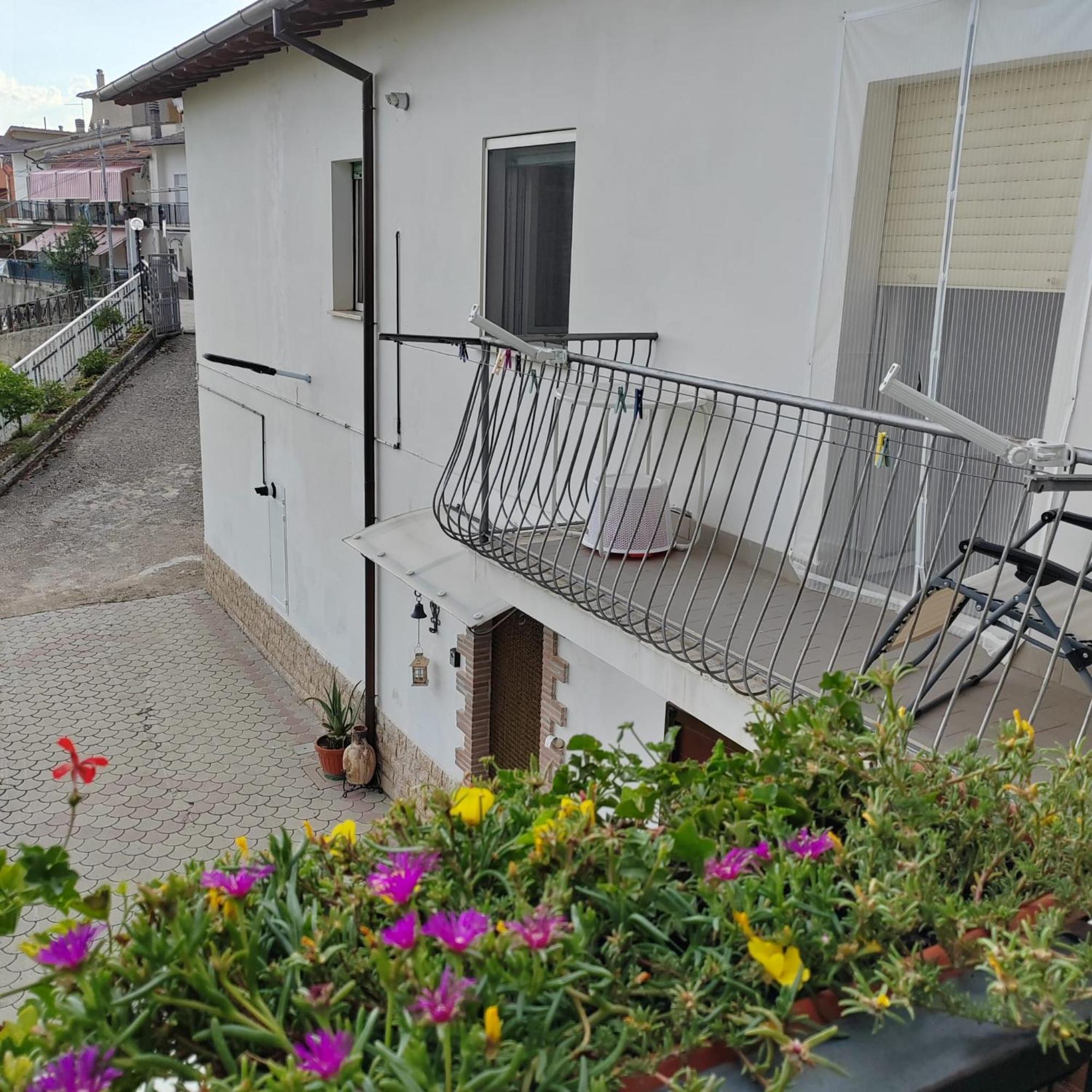 Casa San Giacomo Poggio Bustone Buitenkant foto