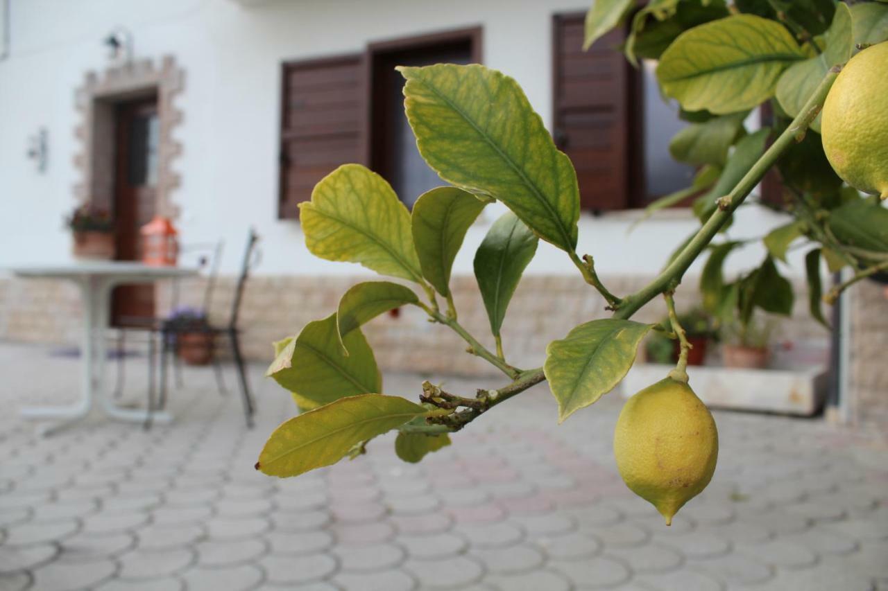 Casa San Giacomo Poggio Bustone Buitenkant foto